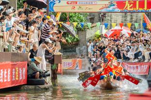 达成红军250场里程碑！利物浦社媒祝贺阿利森